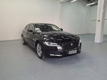 JAGUAR XF 2ª serie (X260) XF 2.0 D 180 CV aut...