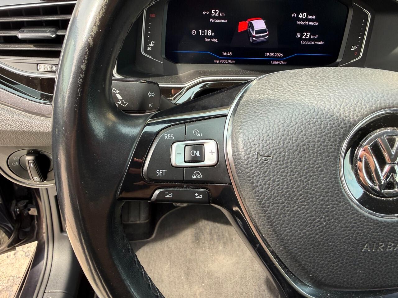 Volkswagen Polo 1.0 TSI 5p. R LINE