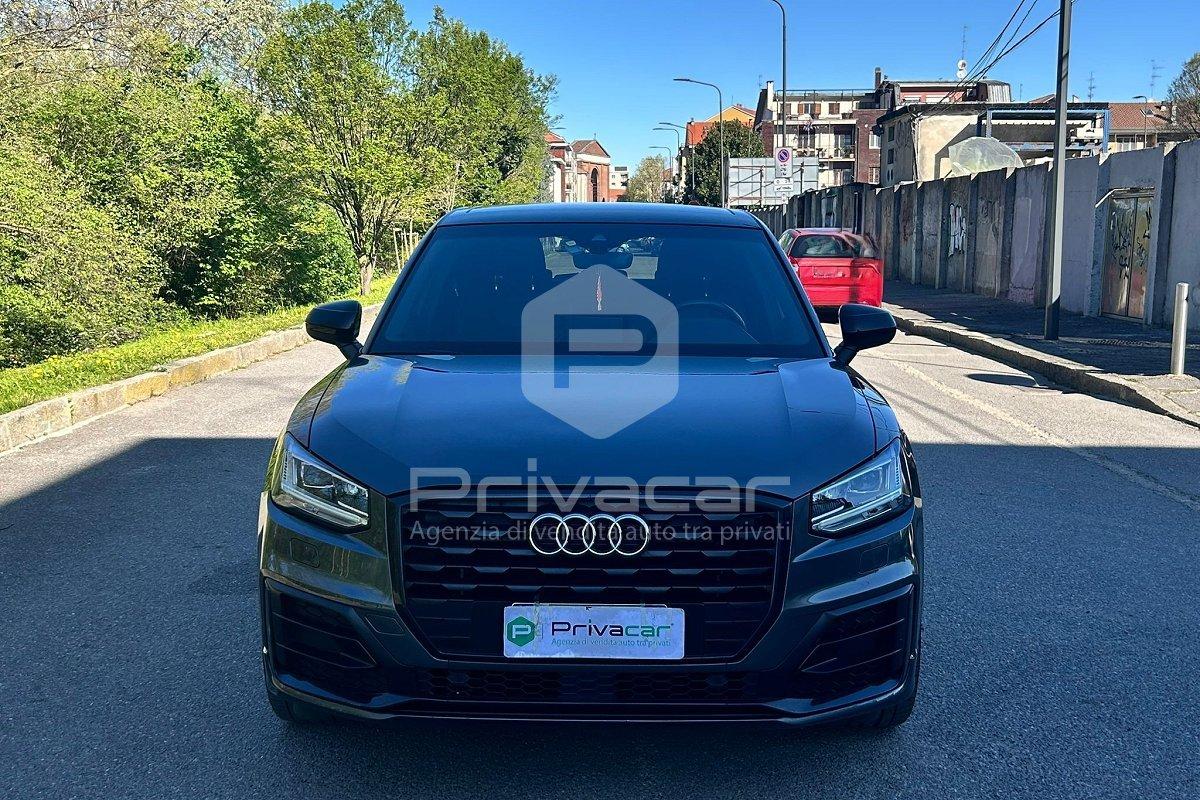 AUDI Q2 35 TFSI S tronic Identity Black