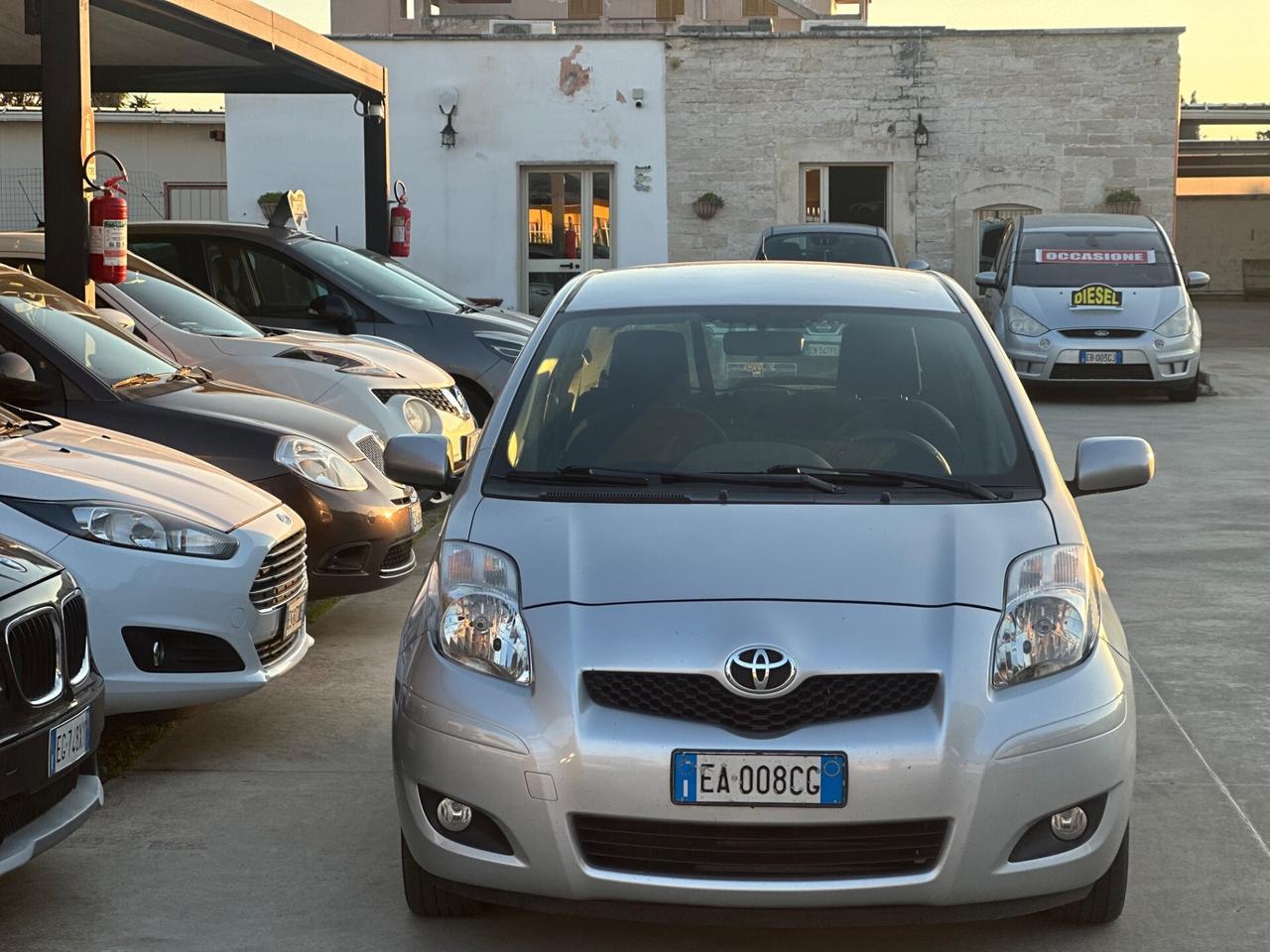 Toyota YARIS 1.3 BENZINA 2010 - SOLO 170 MILA KM