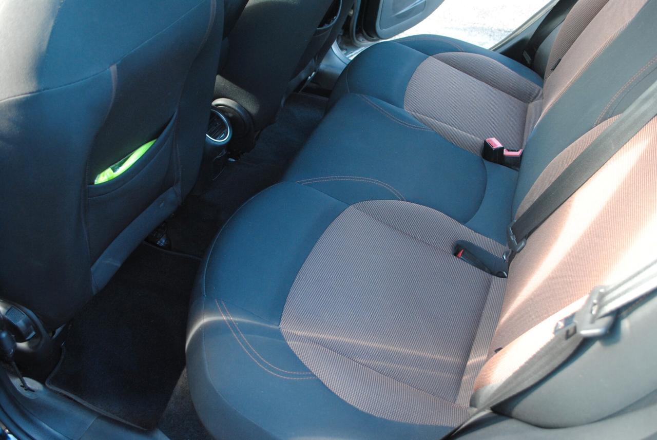 ALFA ROMO GIULIETTA 1.6 JTDM-2 105 CV OK NEOPATENTATI