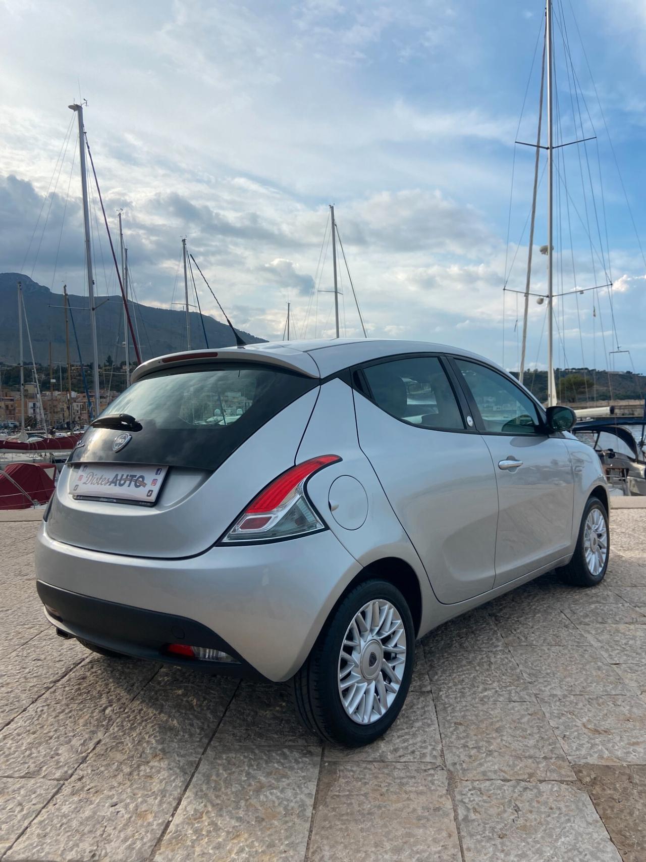 Lancia Ypsilon GPL neopatentati 3295974916