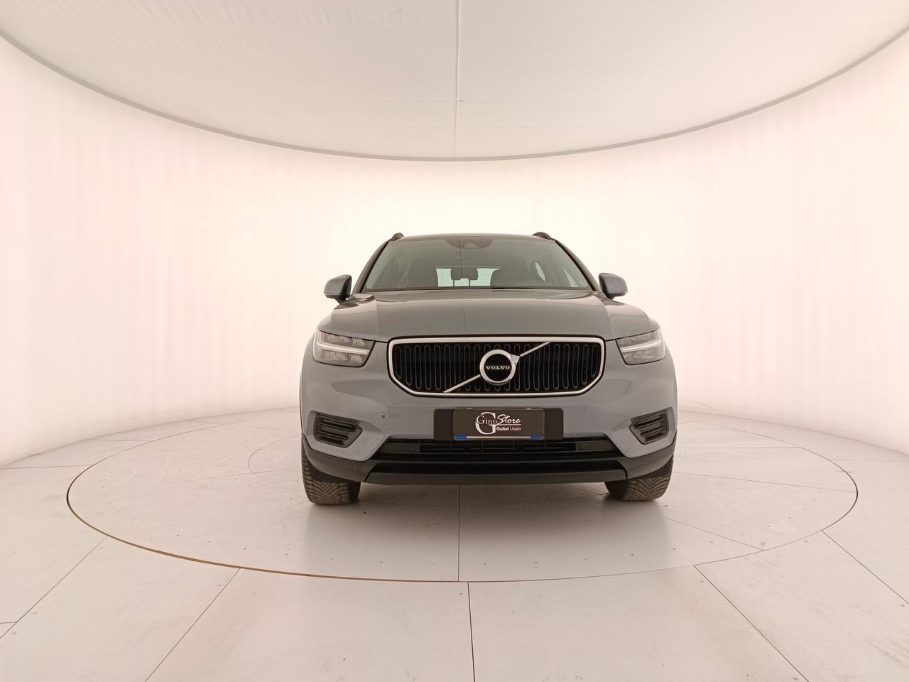 VOLVO XC40 2.0 d3