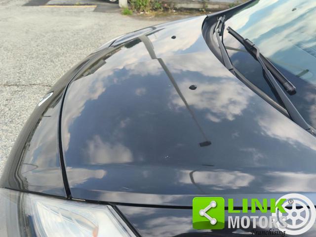 RENAULT Clio 1.2 16V 5 porte Luxe