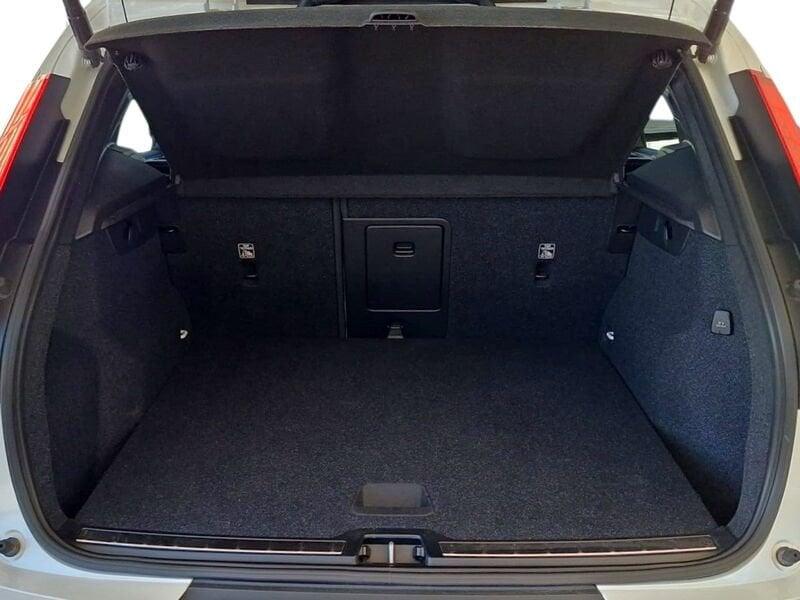 Volvo XC40 Recharge T5 180+82 CV Recharge Plug-in Hybrid TETTO Inscription