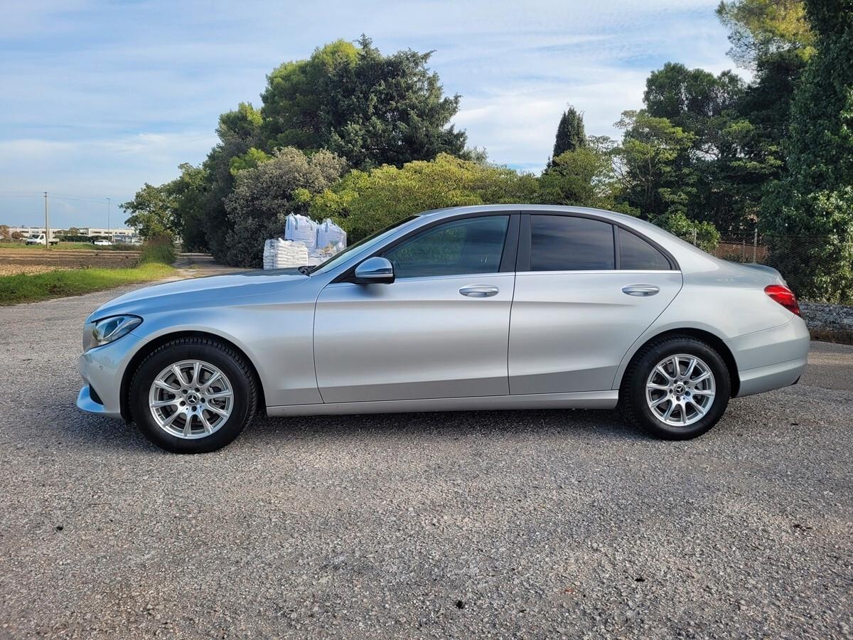 Mercedes-benz C 180 d Auto Business