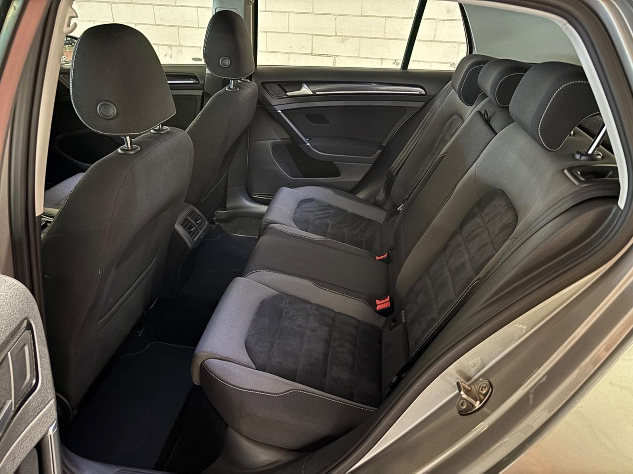 Volkswagen Golf 1.6 TDI