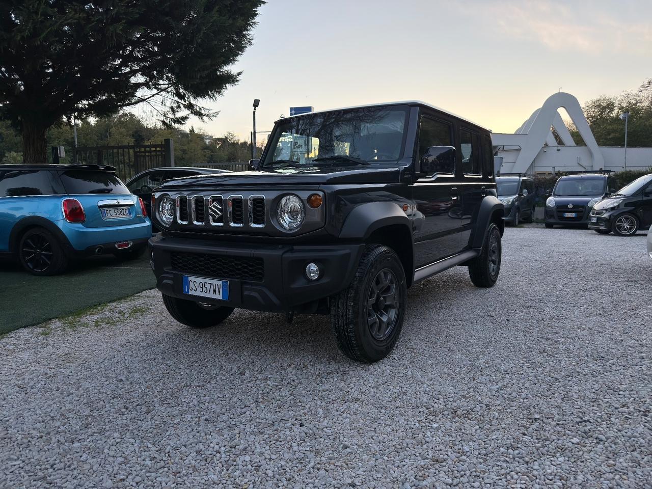 Suzuki Jimny 1.5 automatico 5 porte