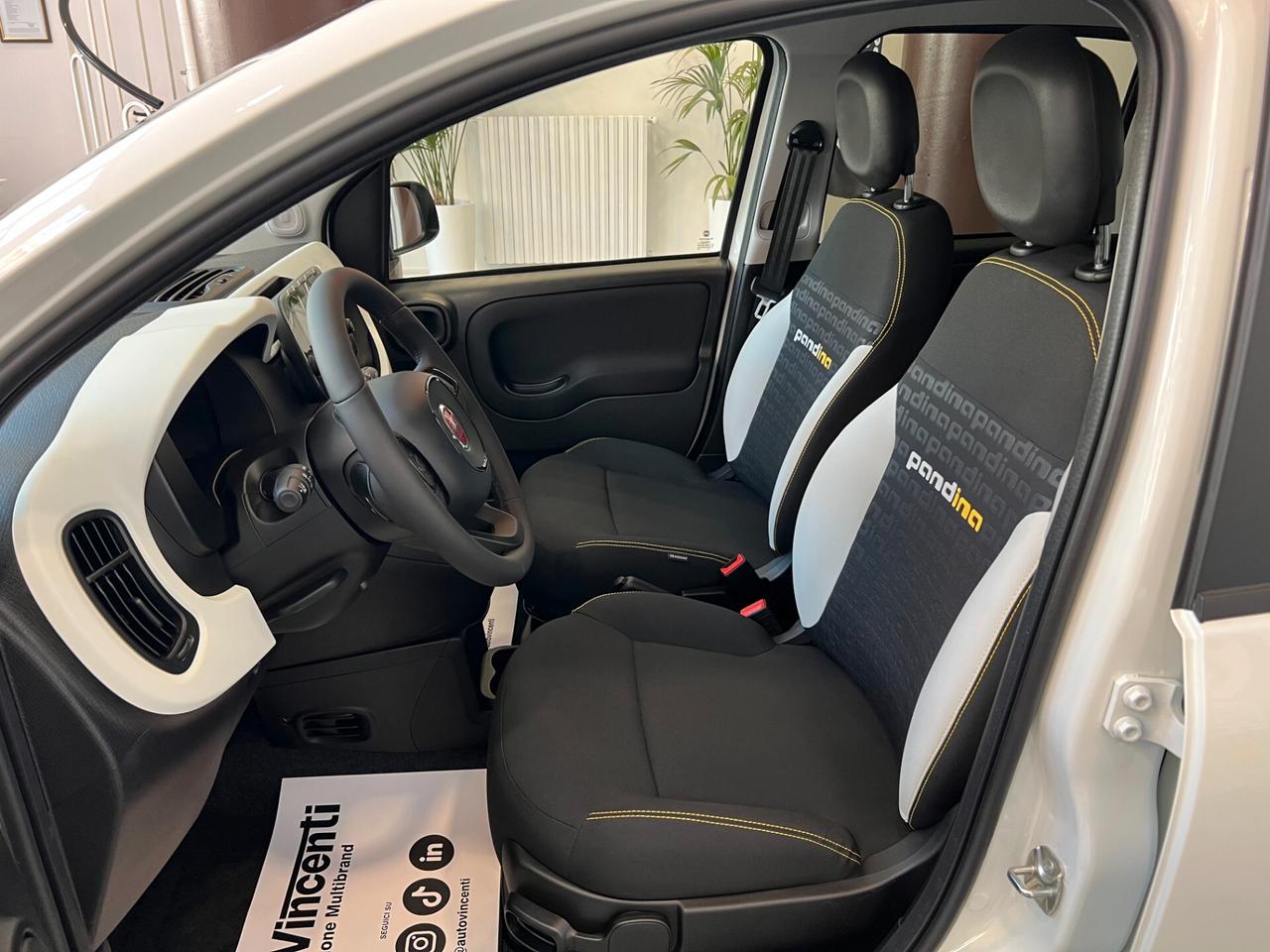 Fiat Panda 1.0 FireFly Hybrid Pandina KM0