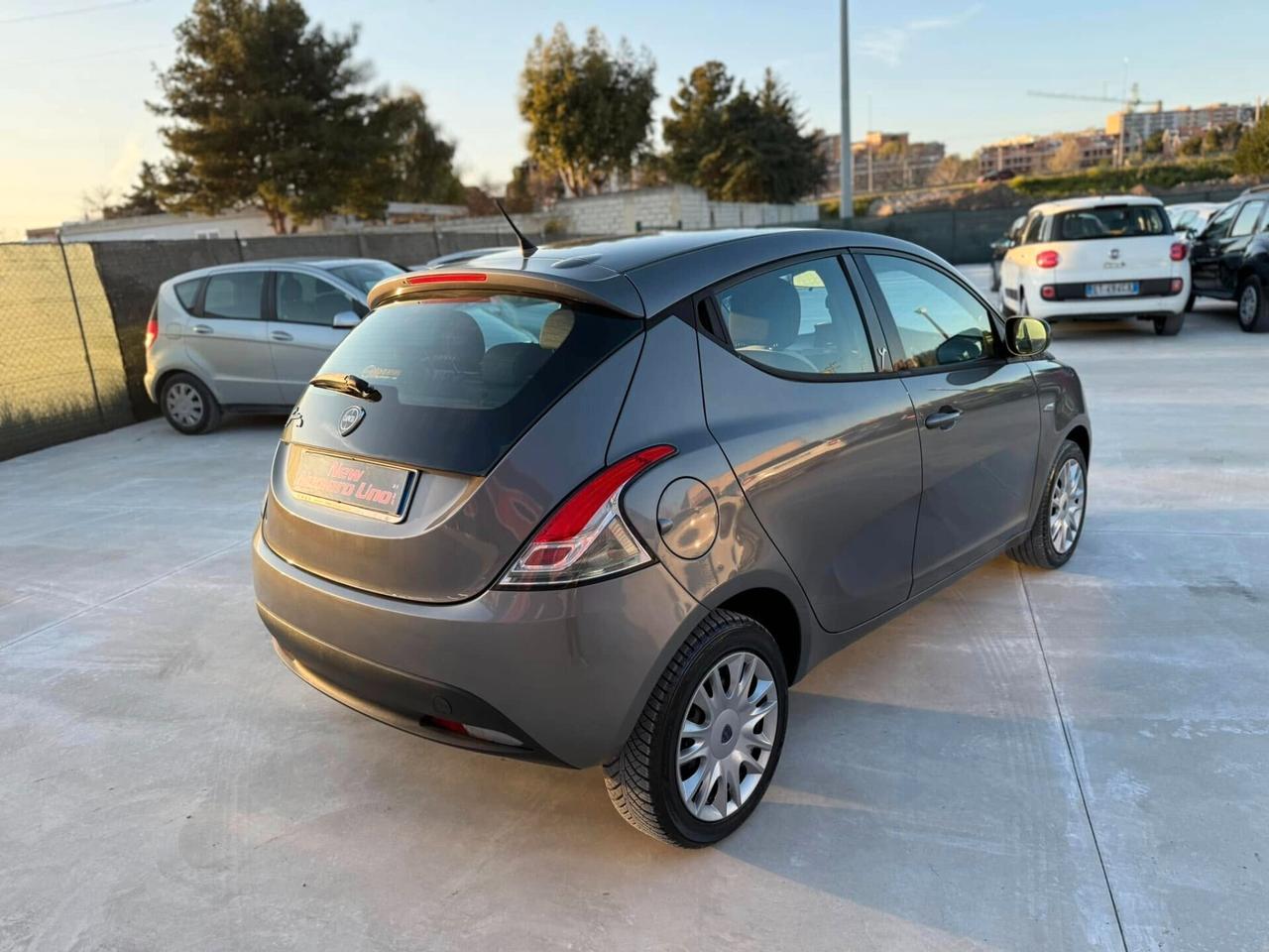 Lancia Ypsilon 1.2 69 CV 5 porte GPL Ecochic Gold