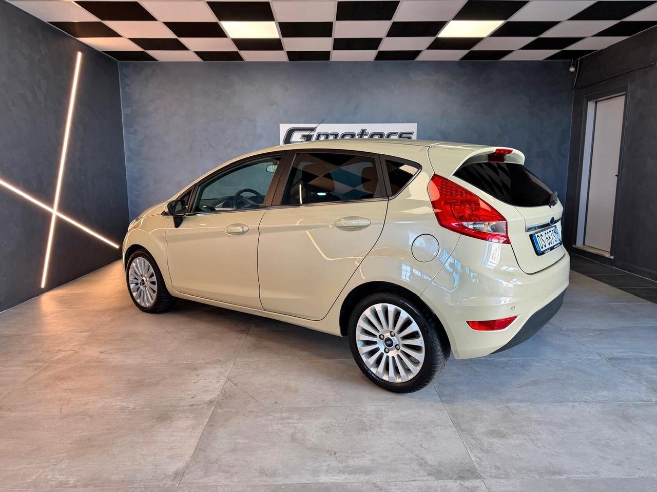 Ford Fiesta 1.2 82 CV 5 porte GPL