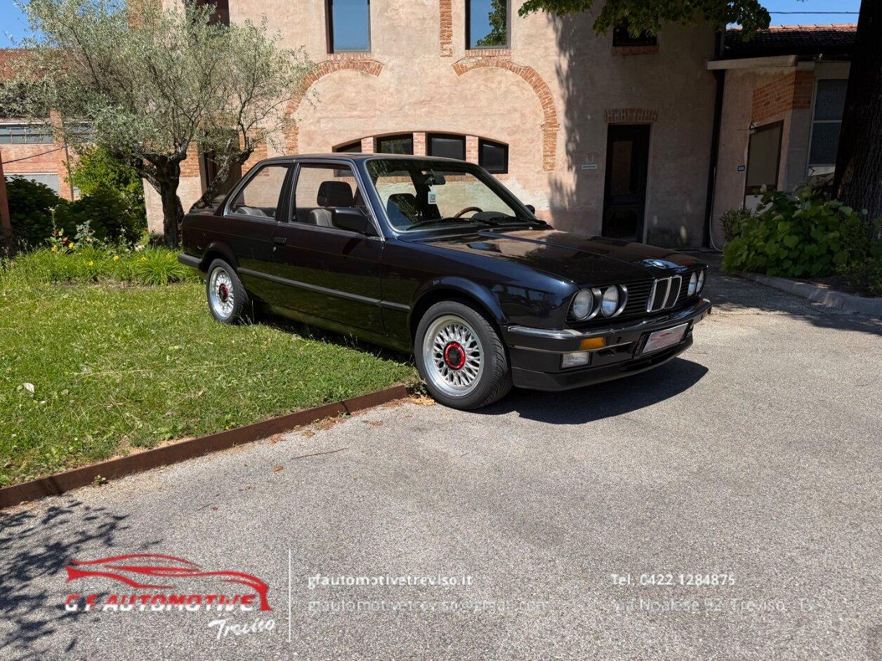 BMW 316 i 2p