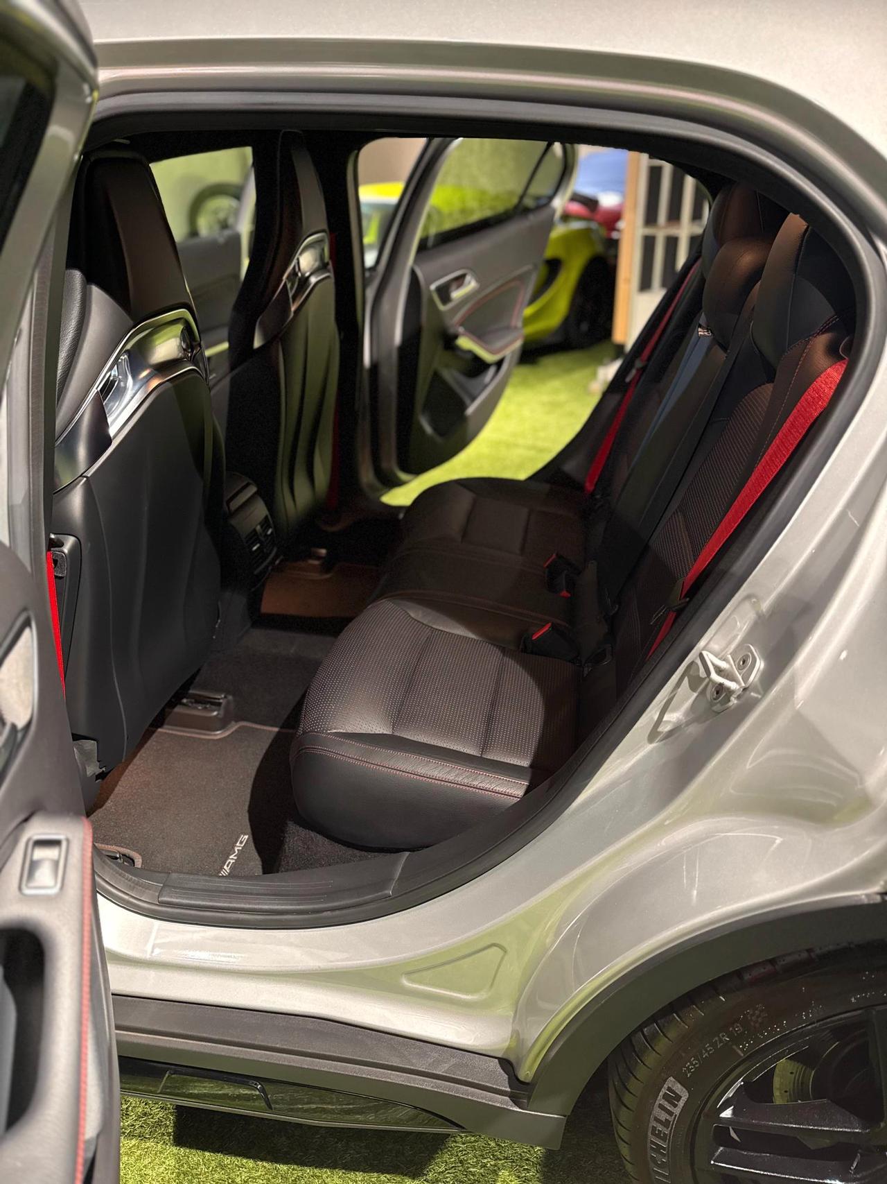 Mercedes GLA 45 AMG 4matic 360cv auto