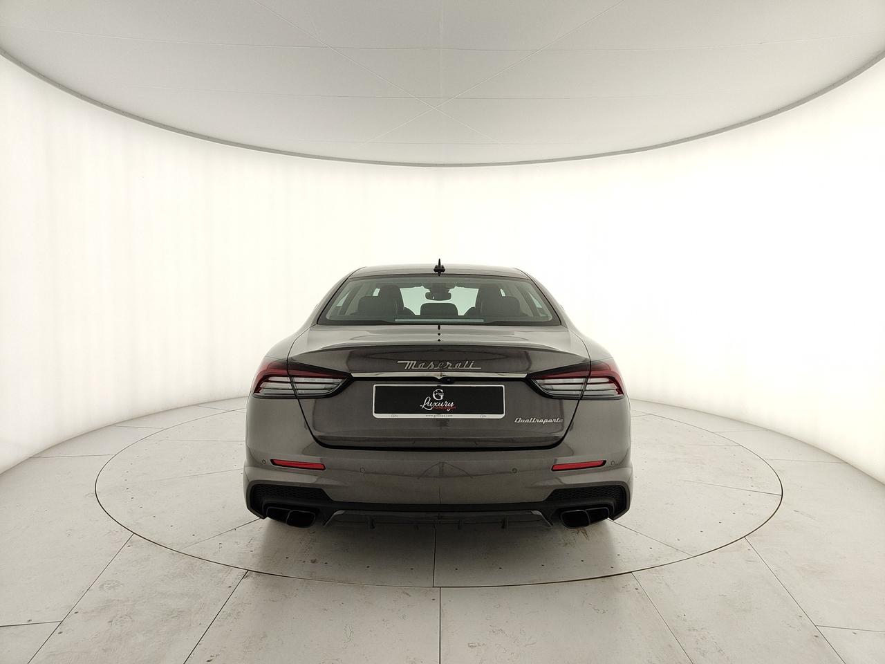 MASERATI Quattroporte 3.8 V8 Trofeo 580cv rwd auto