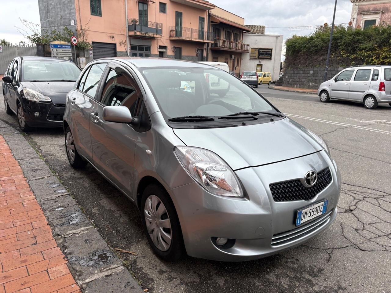 Toyota Yaris 1.0 5 porte Sol 2008