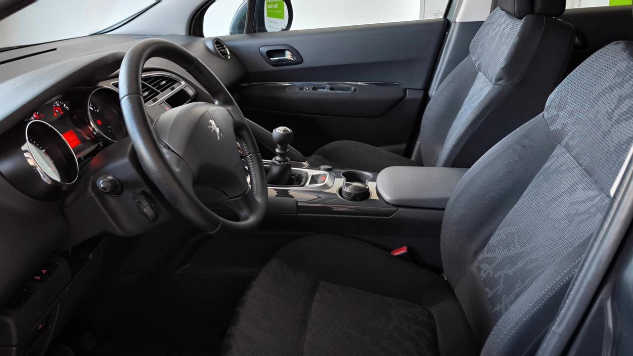 Peugeot 3008 1.6 HDi 110CV Premium