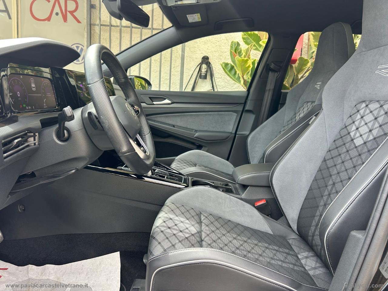VOLKSWAGEN Golf 1.5 eTSI 130 CV EVO ACT DSG R-Line