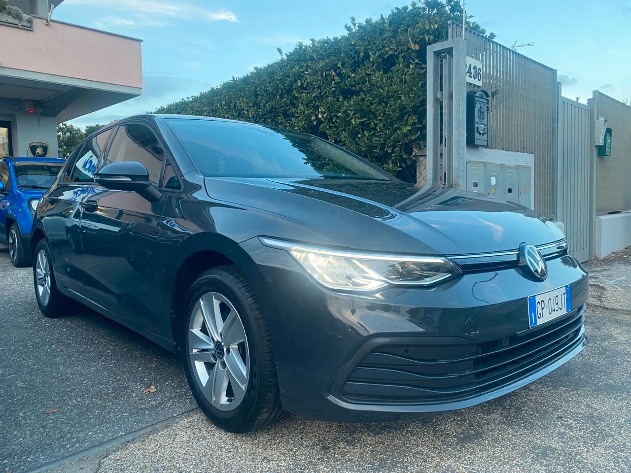 Volkswagen GOLF 8 1.0 eTSi 110Cv DsG LIFE