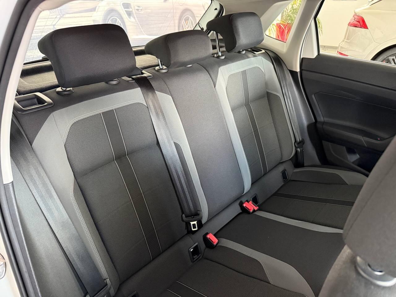 POLO 1.6 TDI 95CV MOD. R-LINE