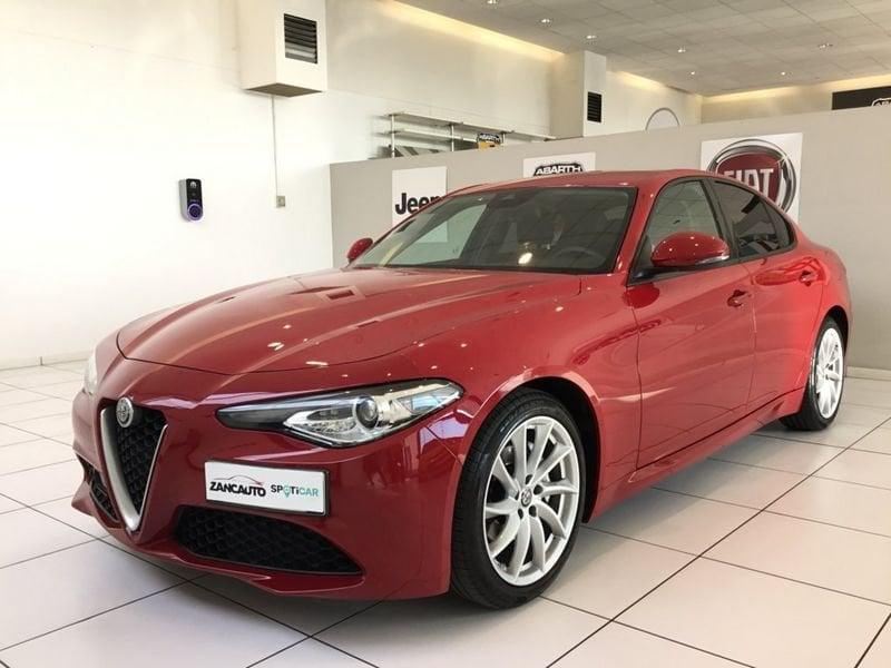 Alfa Romeo Giulia 2.2 Turbodiesel 160 CV AT8 Sport-Tech