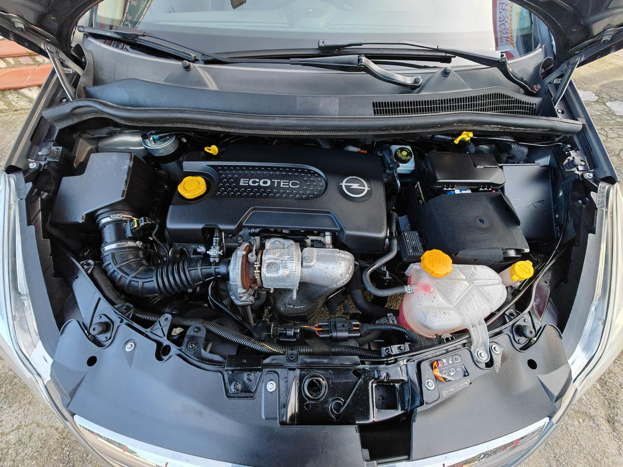 Opel Corsa 1.3 diesel 01/2012 Cv75