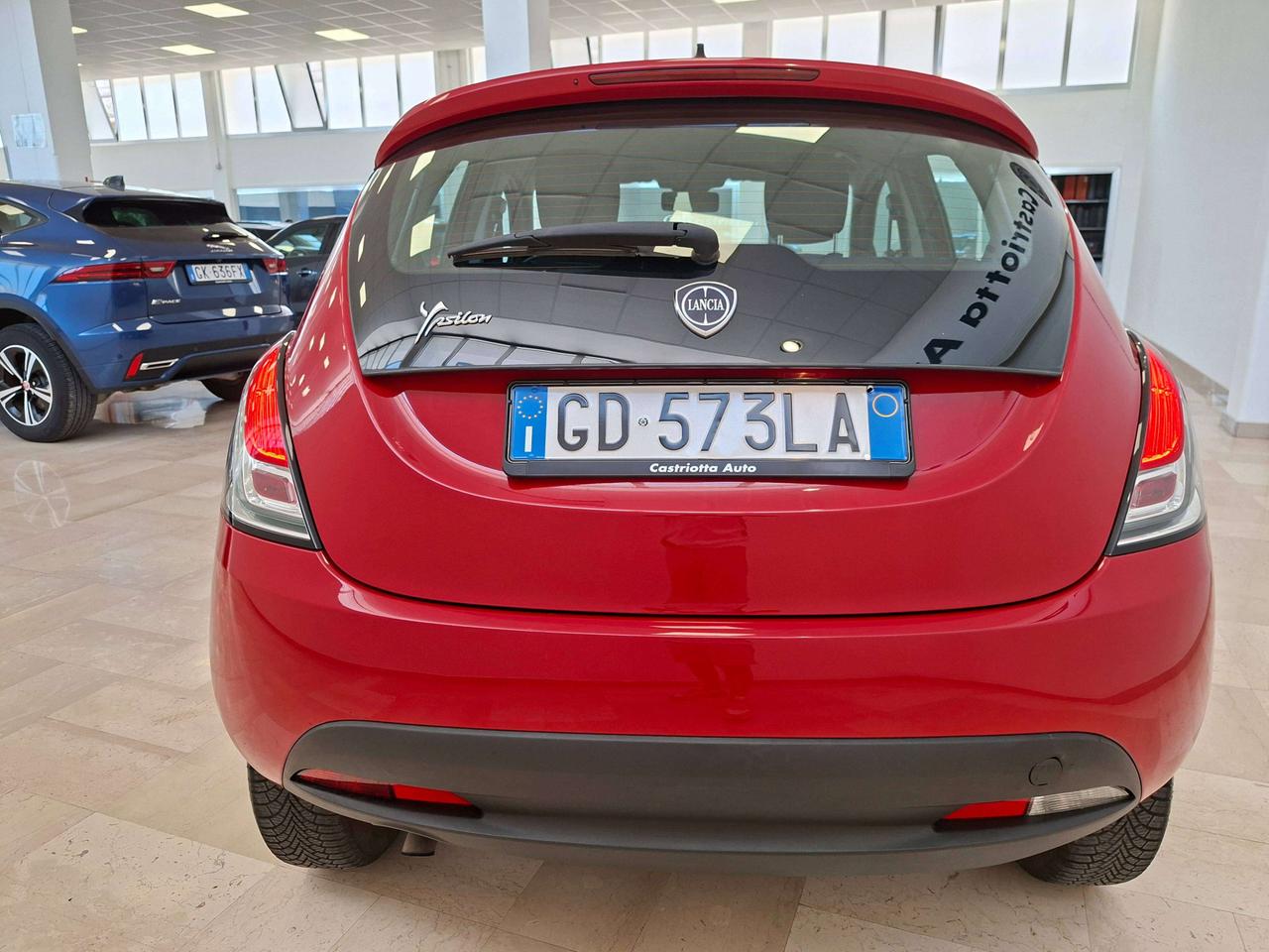 Lancia Ypsilon 0.9 t.air ecochic metano 85 CV