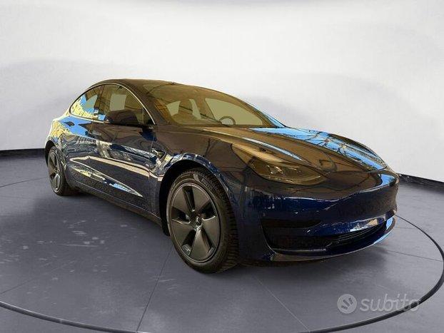 Tesla Model 3 RWD GUIDA AUTONOMA