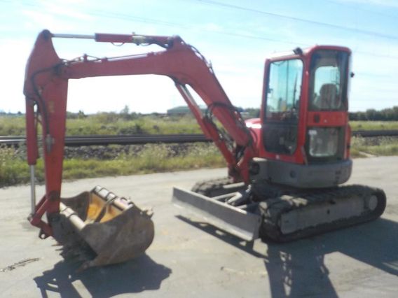 Case CX50B del 2011 con 5092