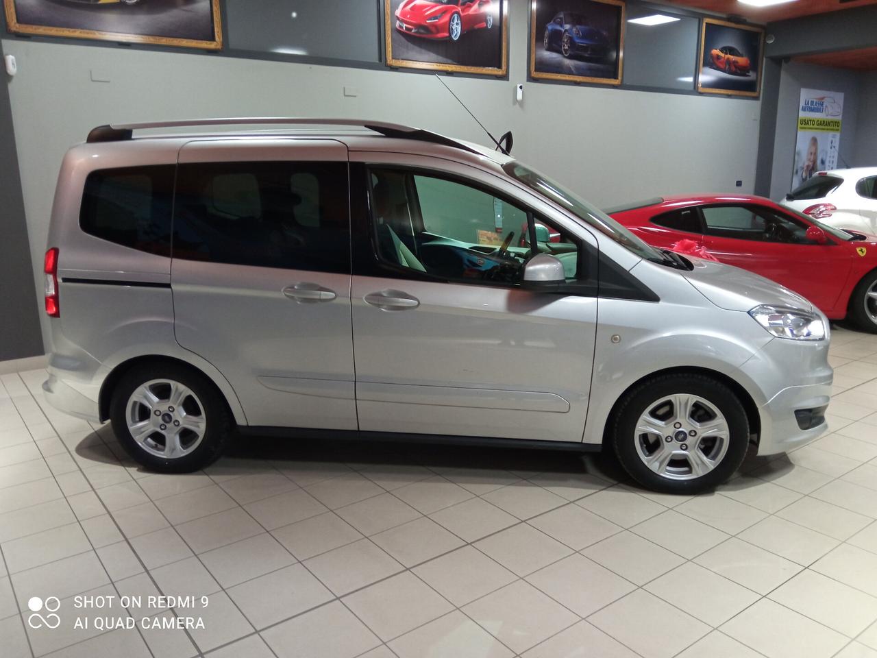 Ford Tourneo Courier 1.5 TDCI 75 CV Titanium