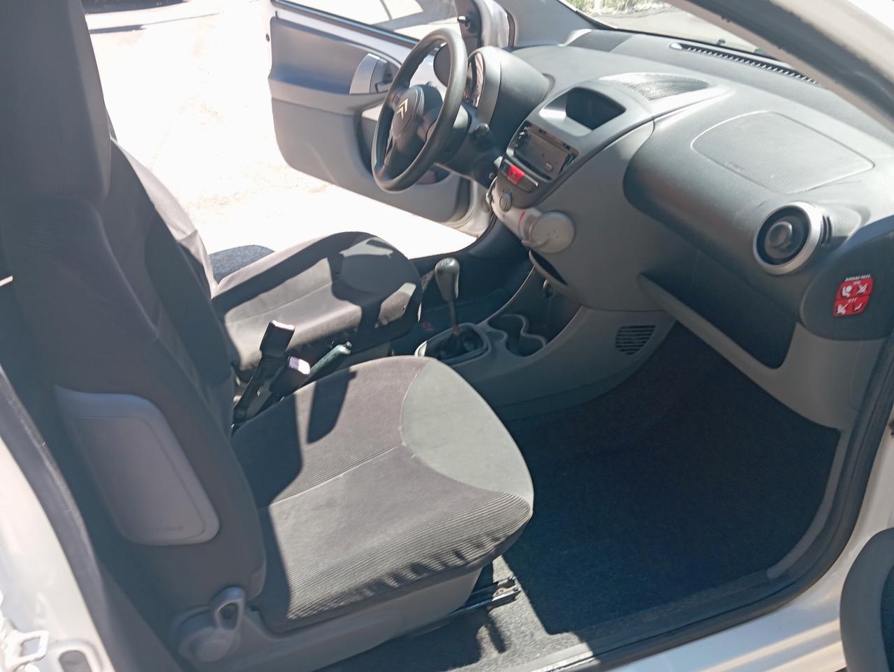 Citroen C1 1.0 AMIC1 no clima offerta del mese