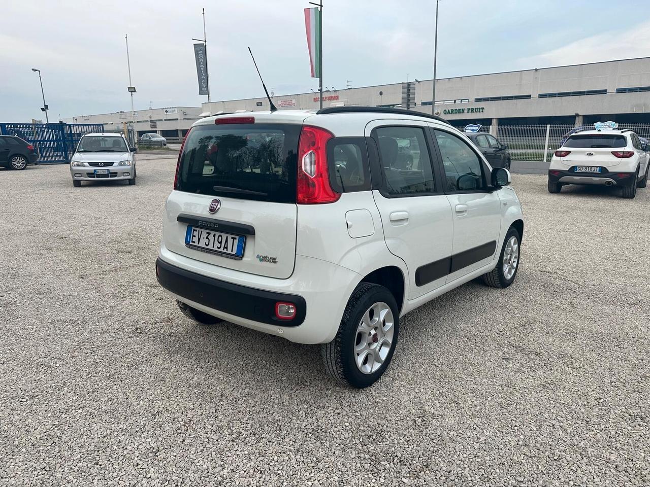 Fiat Panda 0.9 TwinAir Turbo Natural Power Lounge