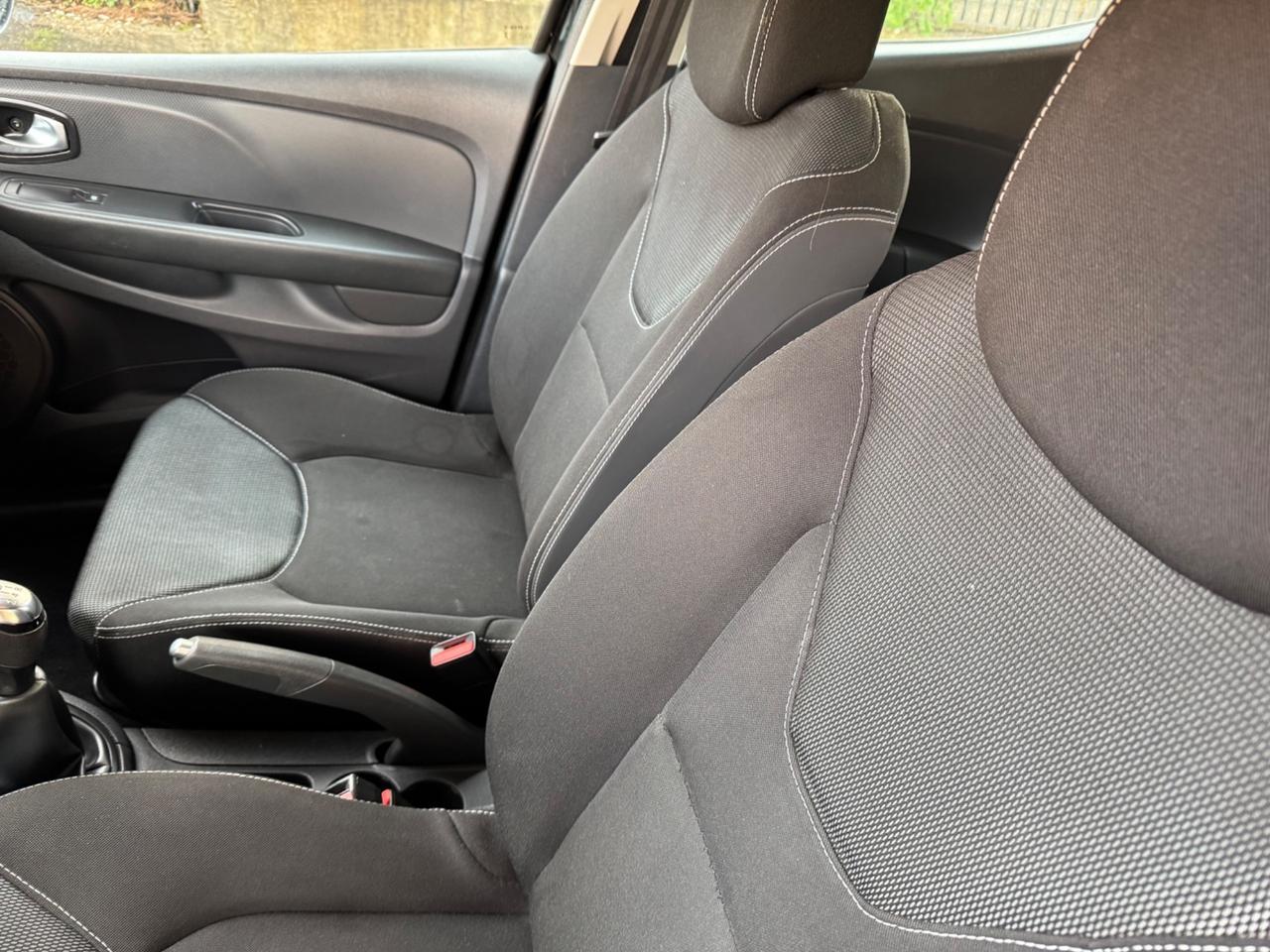 Renault Clio 1.2 75CV 5 porte Intens