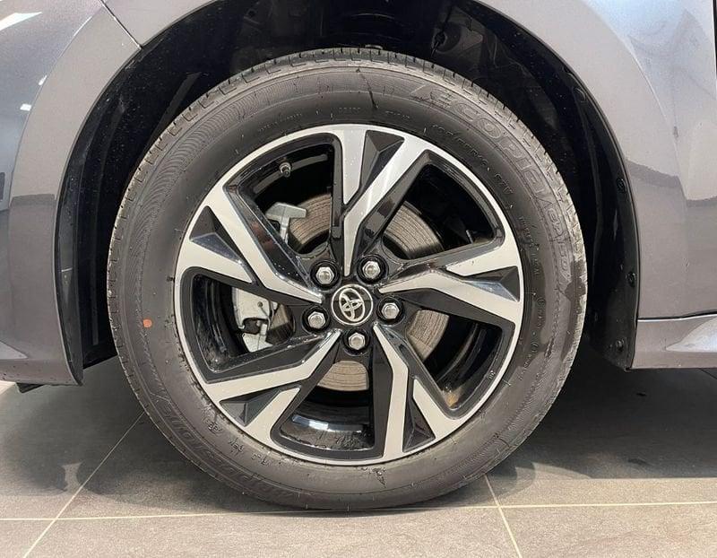 Toyota Yaris 1.5 Hybrid 5 porte Trend