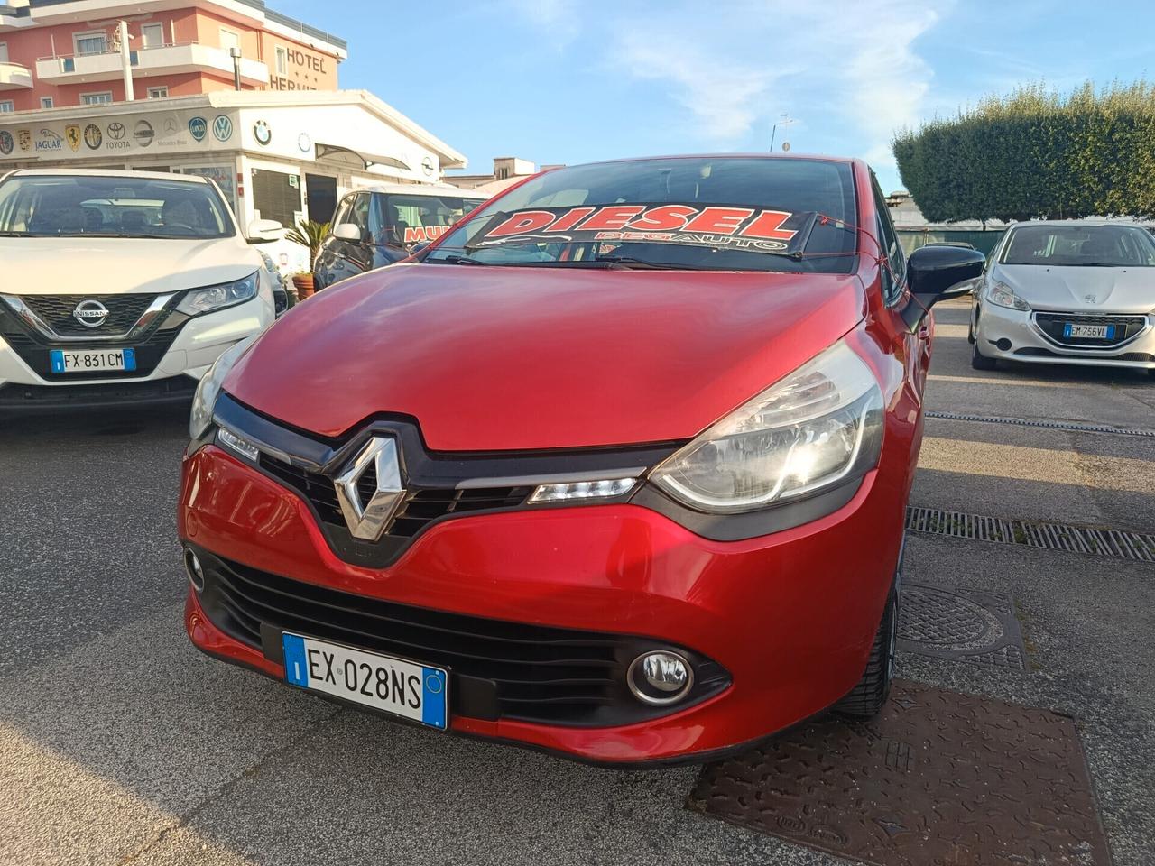 Renault Clio 1.5 dCi 90CV Costume National