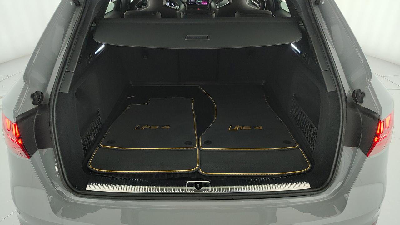 AUDI Audi A4 rs4 avant 2.9 tfsi 25 years quattro 470cv tiptronic