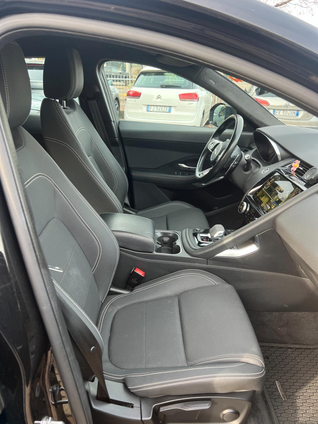 Jaguar E-Pace 2.0D I4 163 CV AWD Auto R-Dynamic SE