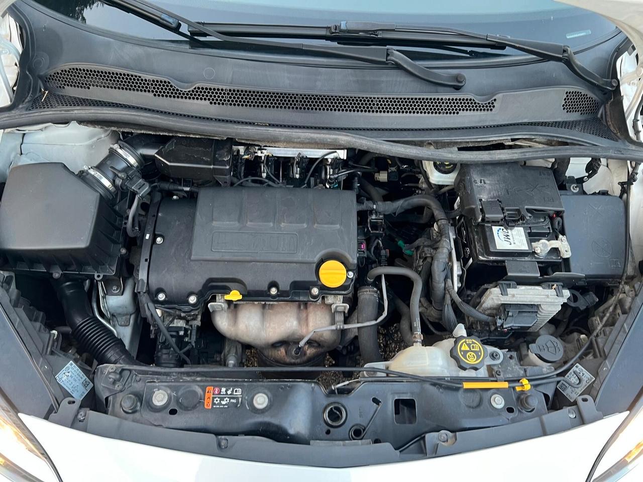 Opel Corsa 1.4 90CV GPL Tech Innovation OK NEOPATENTATI