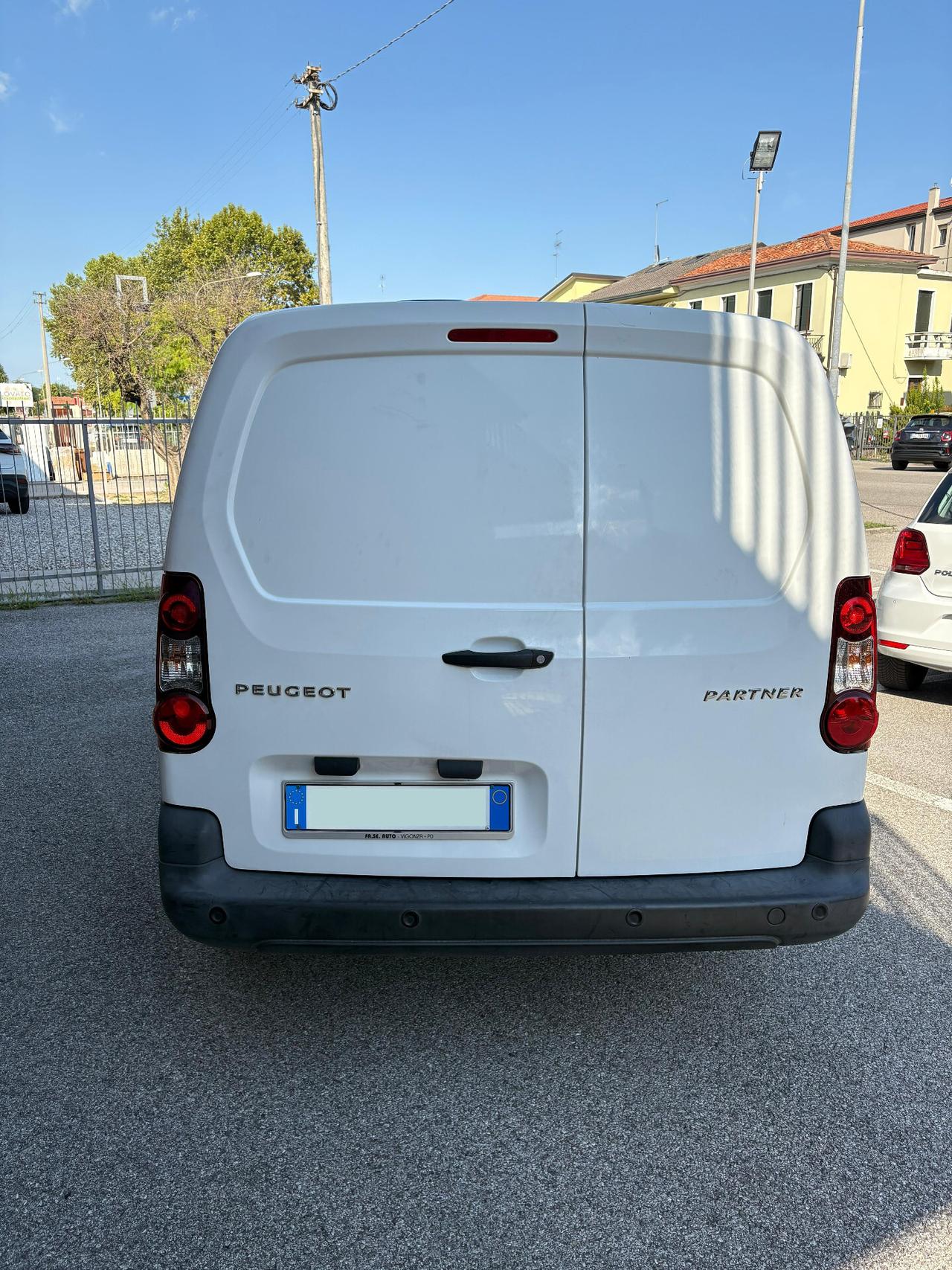 PEUGEOT Partner - 2018