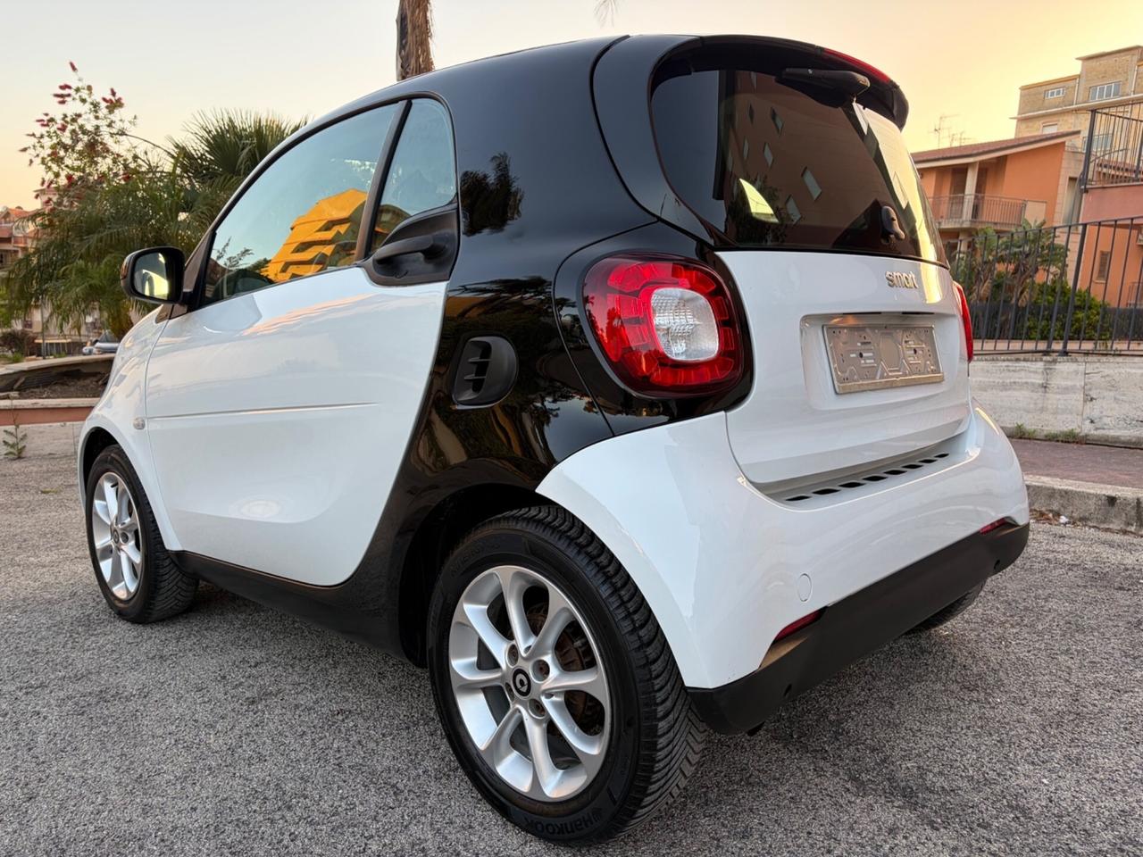 Smart ForTwo 1000 62 kW coupé passion