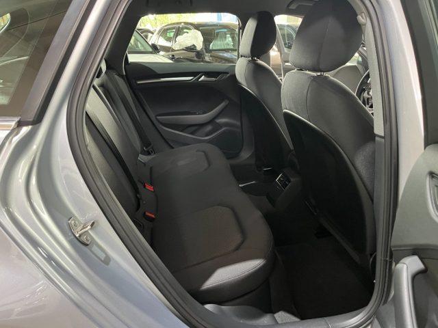 AUDI A3 SPB 30 TDI Stronic Business Navi/Xenon/Led/Park