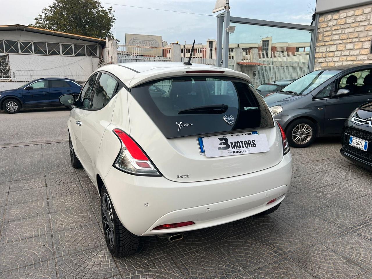 Lancia Ypsilon 1.2 69 CV 5 porte GPL Ecochic