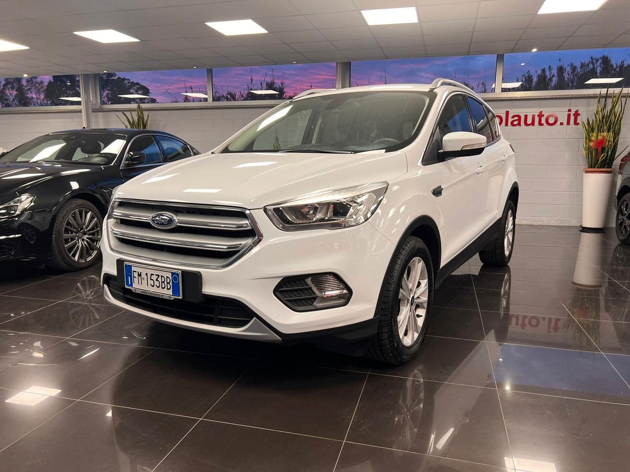 Ford Kuga 1.5 TDCI 120 CV S&S 2WD Powershift Titanium