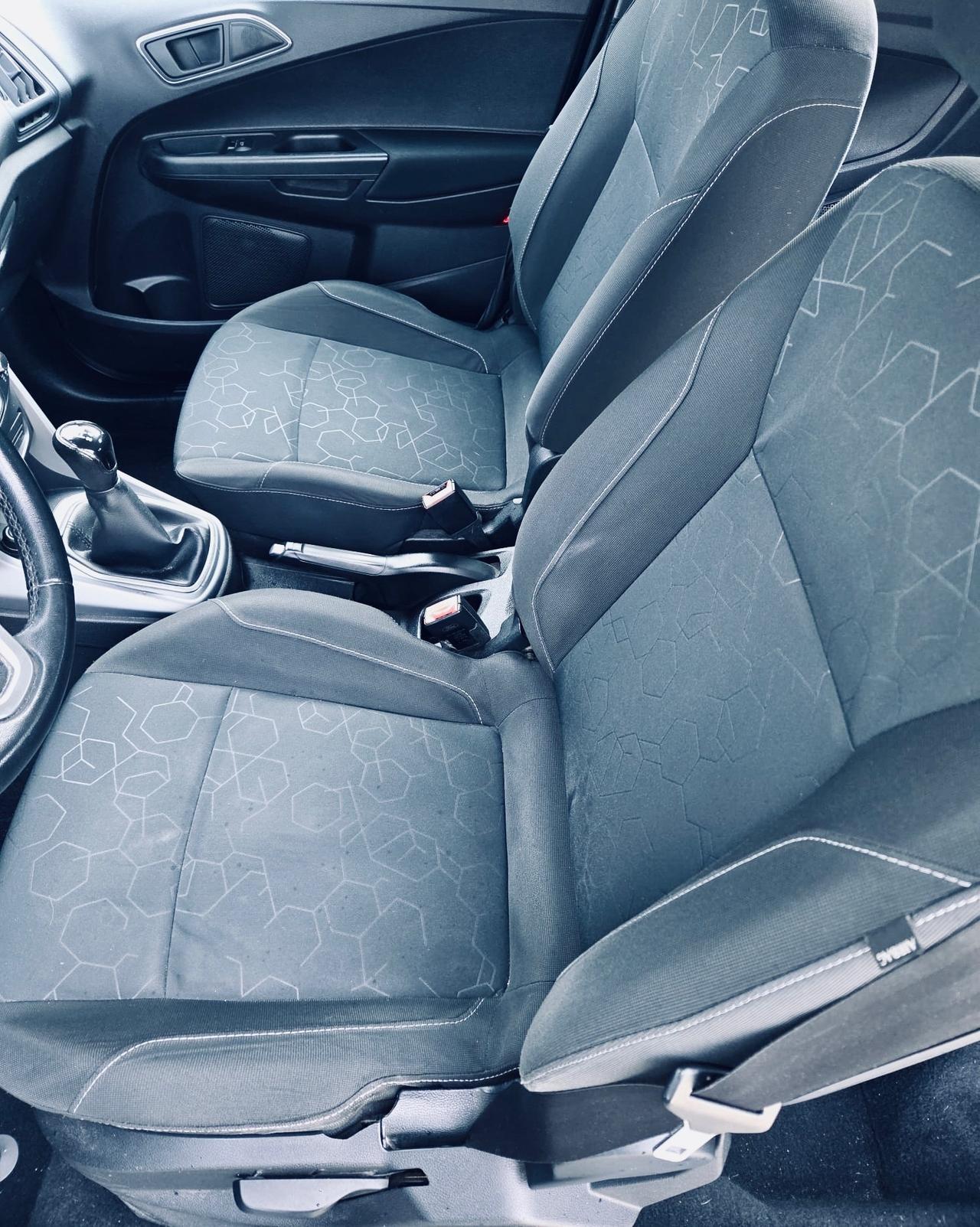 Ford B-Max 1.6 TDCi 95 CV Titanium