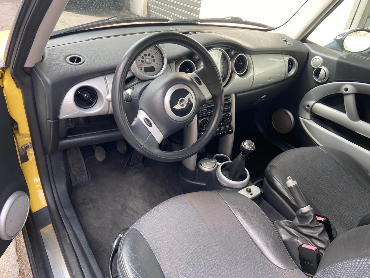 Mini 1.6 16V Cooper