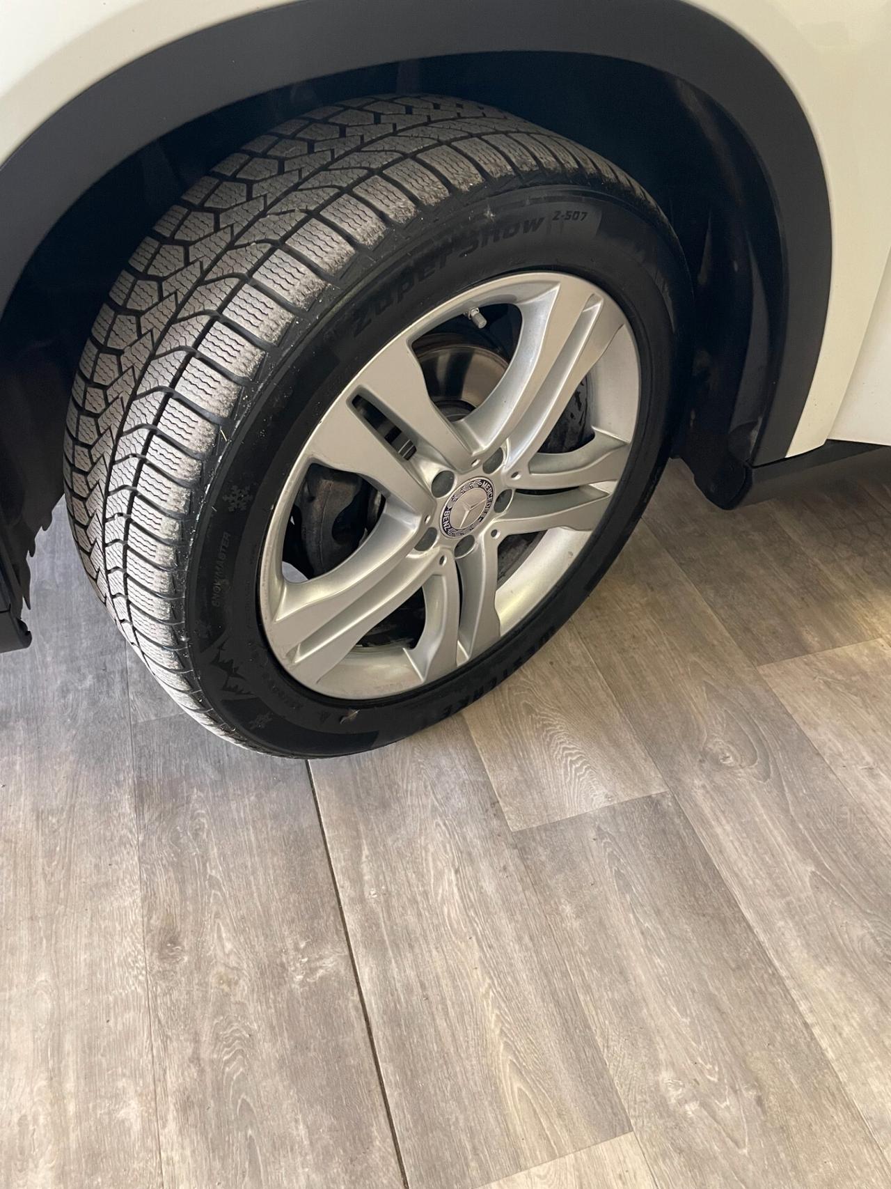 Mercedes-benz GLA 200 d Automatic 4Matic Premium Tetto Pelle