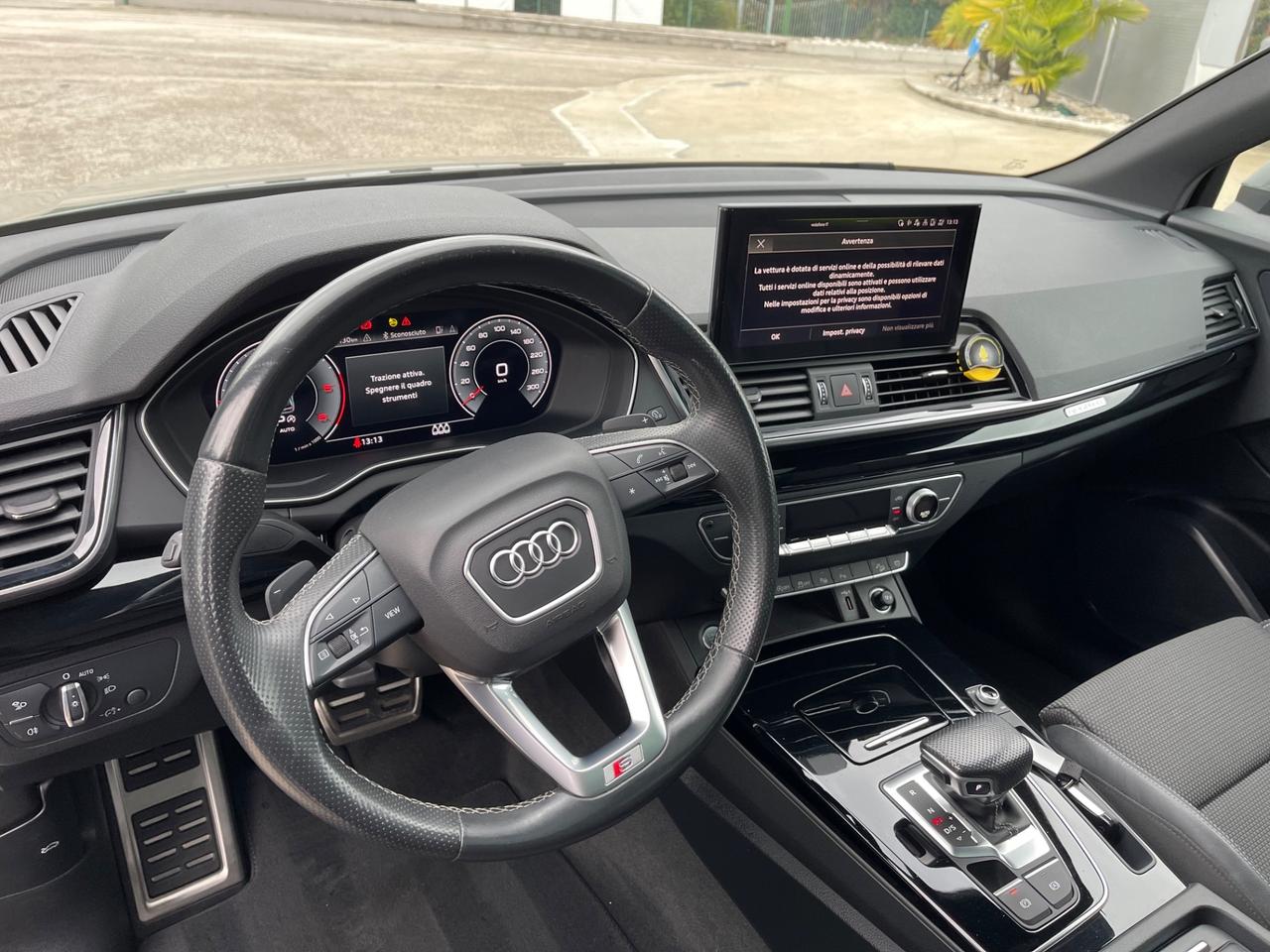 Audi Q5 SPB 40 TDI quattro S tronic Identity Black