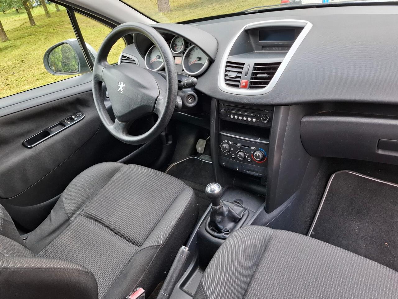 Peugeot 207 1.4 VTi 95CV 5p. Active