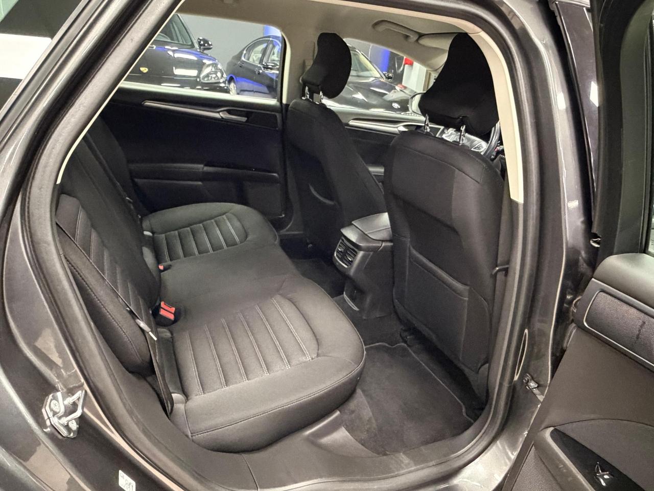 Ford Mondeo 2.0 TDCi 150 CV S&S Powershift SW Titanium Business