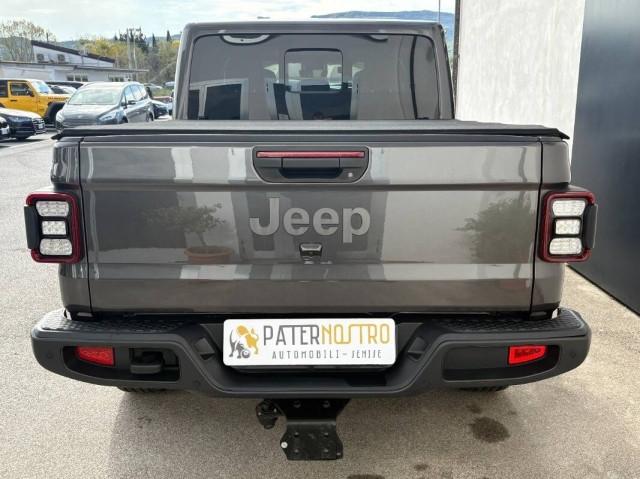 Jeep Gladiator 3.0 V6 Overland 4wd auto