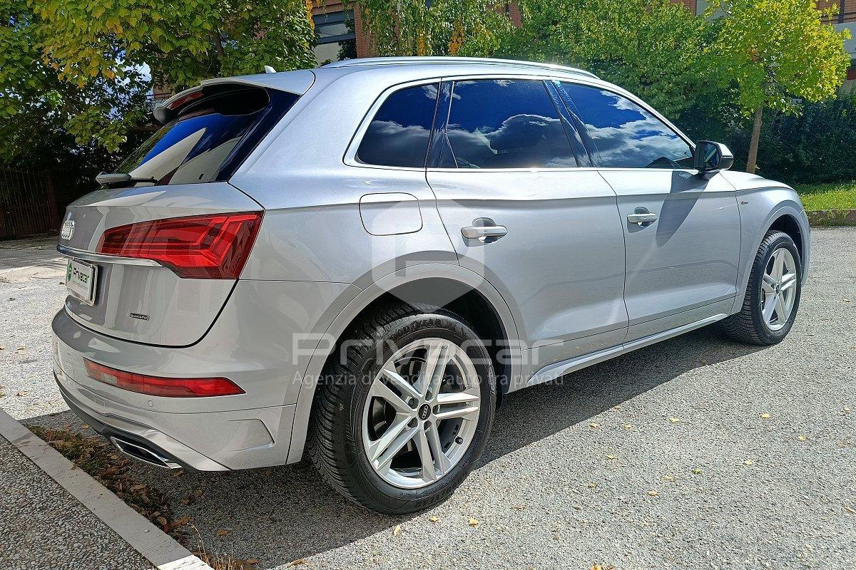 AUDI Q5 40 TDI 204 CV quattro S tronic S line